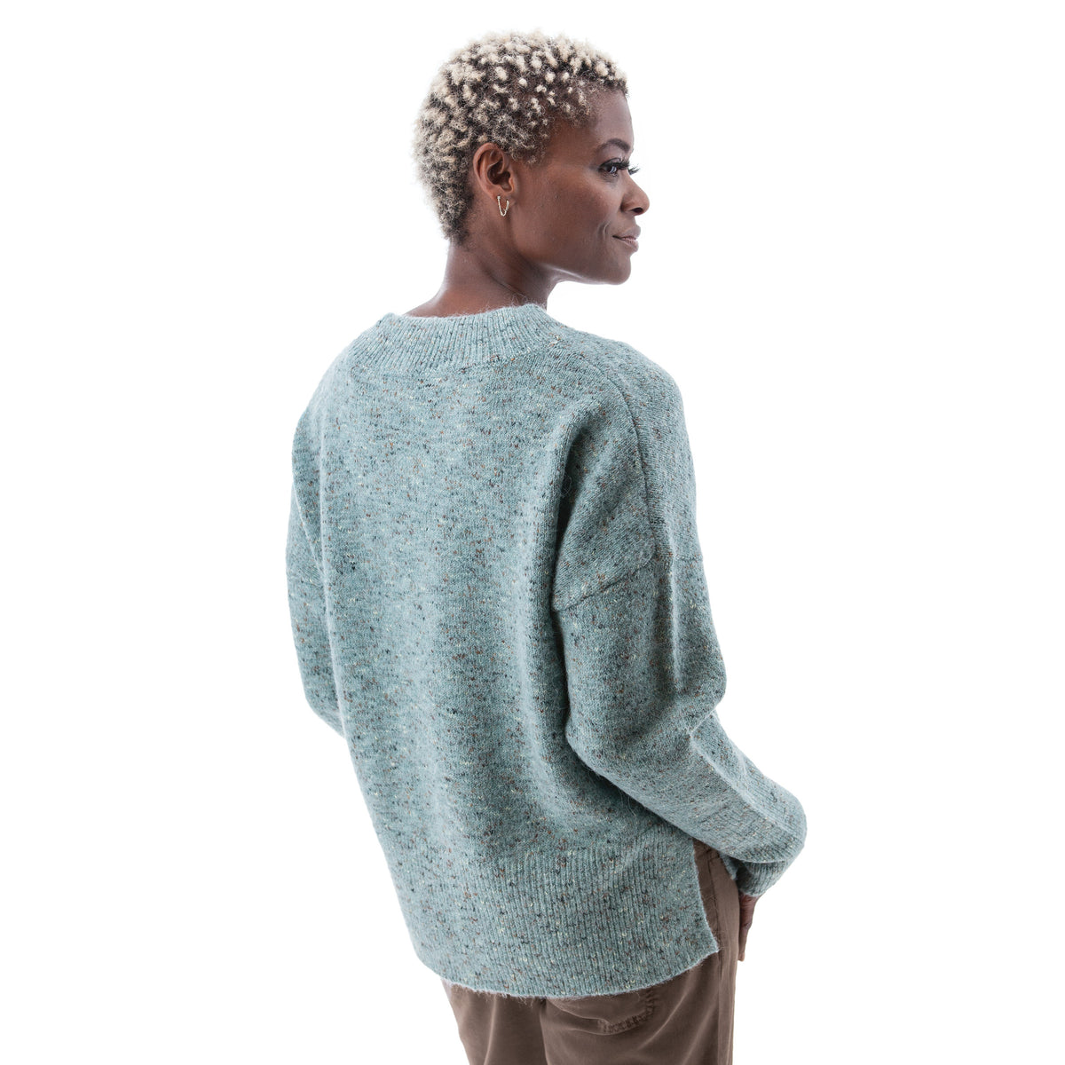 Aventura - Elsa V Neck Sweater