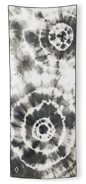 Nomadix Original Towel: Tie Dye Black and White